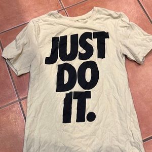 Nike t-shirt